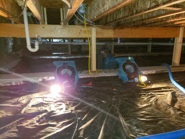 Crawlspace Water Removal in Costa Mesa