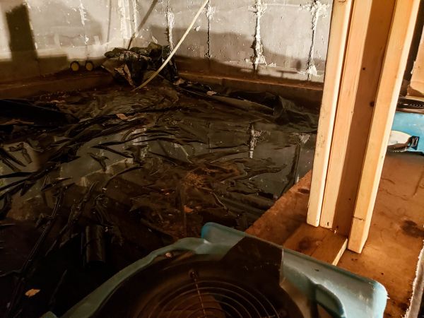 Crawlspace Water Cleanup in Costa Mesa